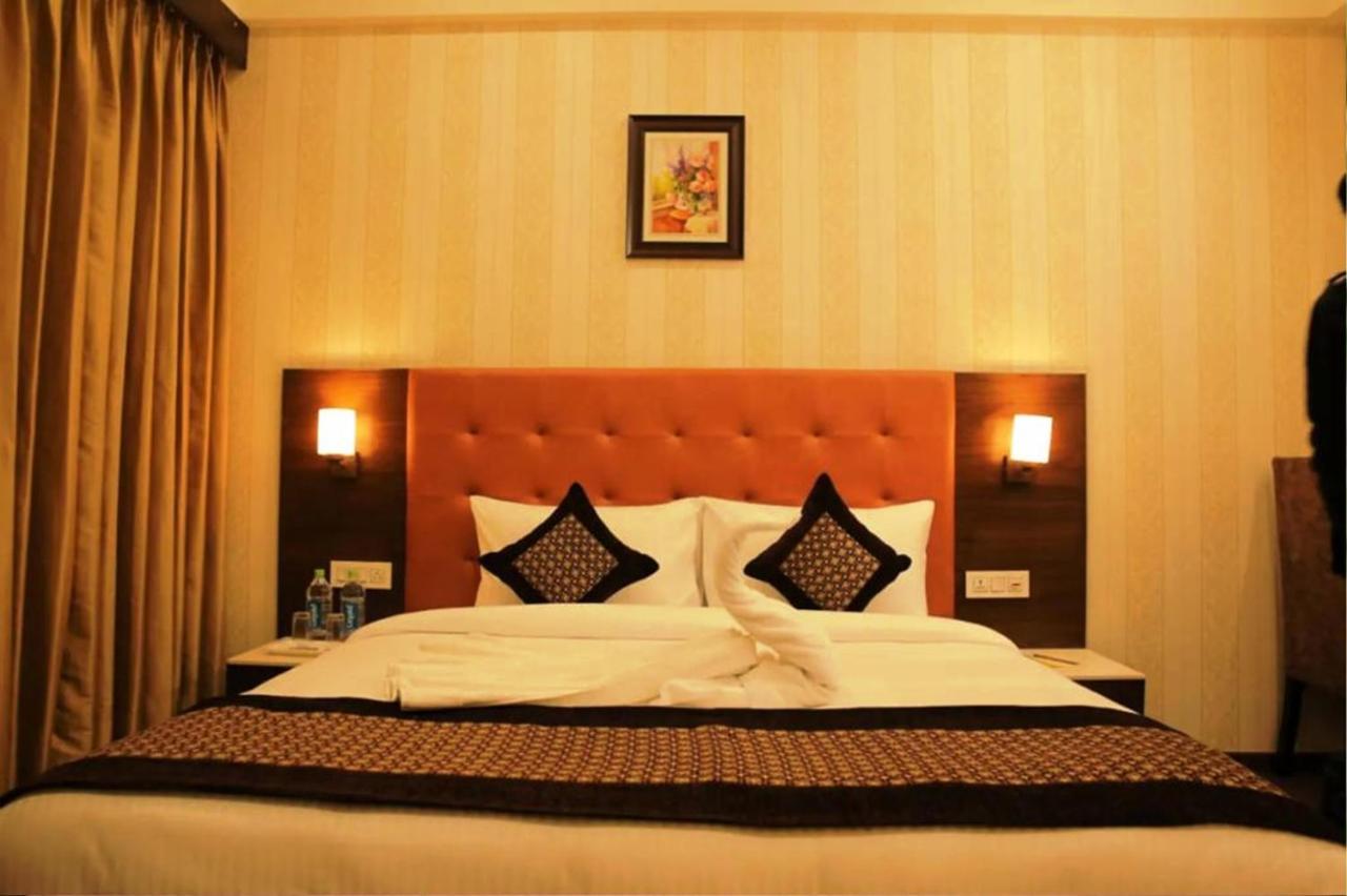 Hotel Citi Inn Grande Zirakpur Exterior foto